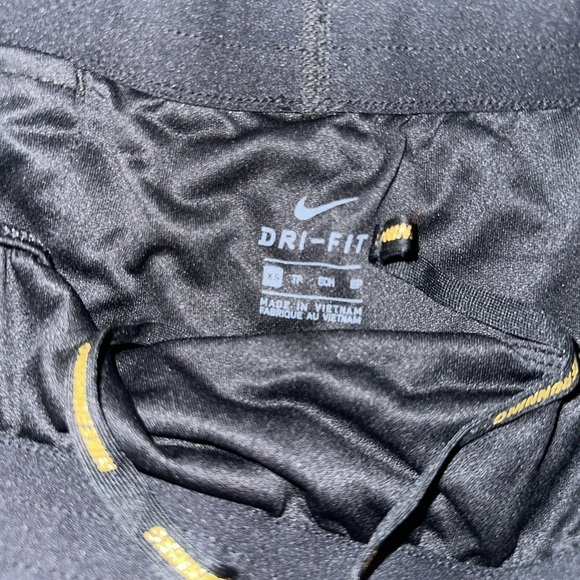 NWT Nike women’s drifit flex black and silver lined drawstring running shorts XS - Picture 4 of 12